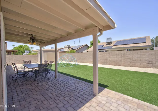 5th image of 4132 W Whispering Wind Dr, Glendale, AZ 85310 | MLS# 7048002