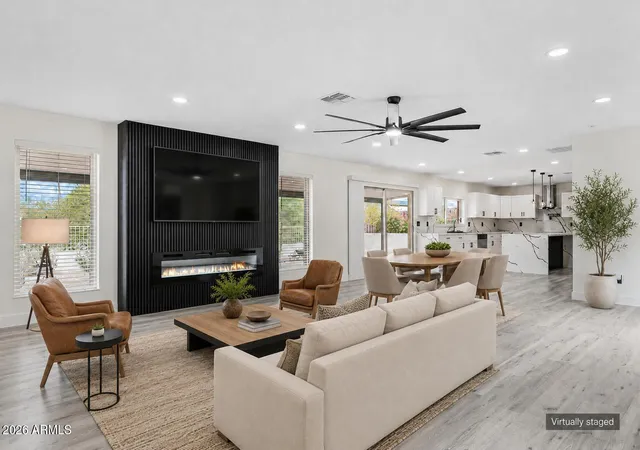 Photo 4 of Single family home for sale at 9402 N 18th Street, Phoenix, AZ 85020 | MLS# 7055768 | Listing updated on 2026-08-11