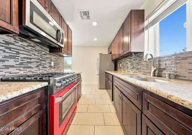 Photo 4 of Single family home for sale at 4436 S 19th Street, Phoenix, AZ 85040 | MLS# 7051581 | Listing updated on 2026-09-18