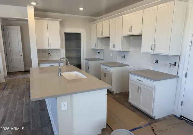3rd image of 2279 S Swan Ct, Gilbert, AZ 85295 | MLS# 7047815