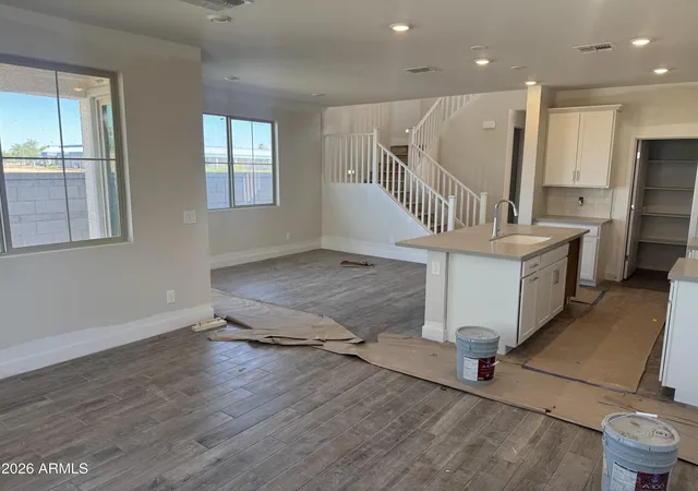 4th image of 2279 S Swan Ct, Gilbert, AZ 85295 | MLS# 7047815