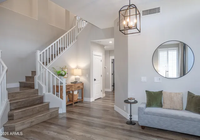Photo 3 of Single family home for sale at 15435 S 4th Drive, Phoenix, AZ 85045 | MLS# 7053385 | Listing updated on 2026-09-10