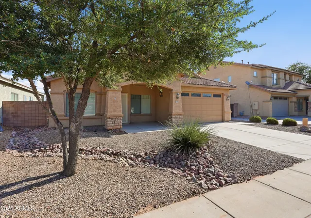 Photo 3 of Single family home for sale at 44082 W Adobe Cir, Maricopa, AZ 85139 | MLS# 7069463 | Listing updated on 2026-10-06