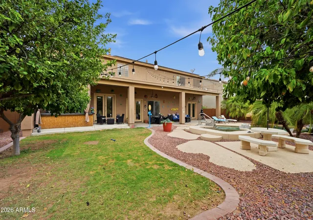 Photo 3 of Single family home for sale at 2121 E Palm Beach Dr, Chandler, AZ 85249 | MLS# 7050499 | Listing updated on 2026-09-16