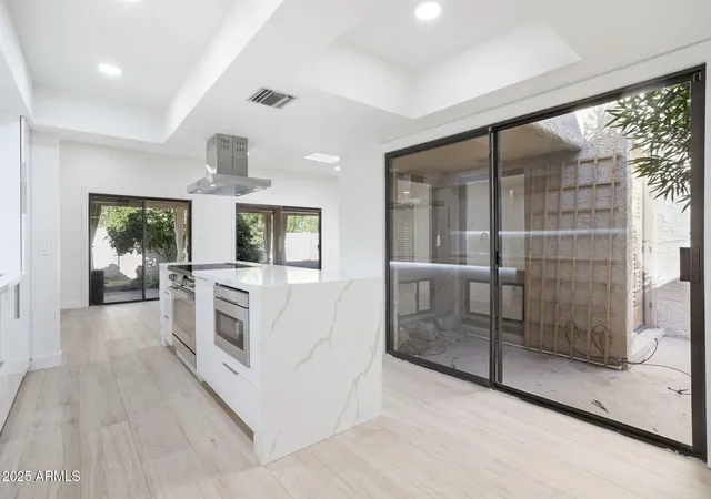 Photo 2 of Townhouse for sale at 4525 N 66th Street #122, Scottsdale, AZ 85251 | MLS# 7047899 | Listing updated on 2026-10-23