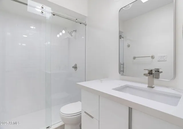 Photo 4 of Townhouse for sale at 4525 N 66th Street #122, Scottsdale, AZ 85251 | MLS# 7047899 | Listing updated on 2026-10-23