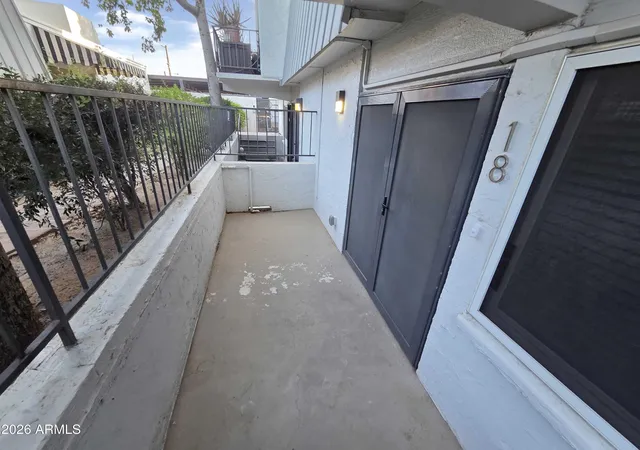 Homes for sale in Phoenix, AZ | 3416 N 44Th St #18, Phoenix, AZ 85018 | MLS# 7053887