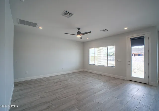 3rd image of 1266 E Cactus Ct E, Casa Grande, AZ 85122 | MLS# 7051499
