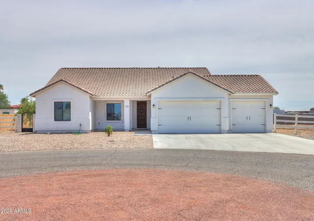 Photo 1 of Sale Pending at 1266 E Cactus Ct, Casa Grande, AZ 85122 | MLS# 7051499 | Listing updated on 2026-09-01