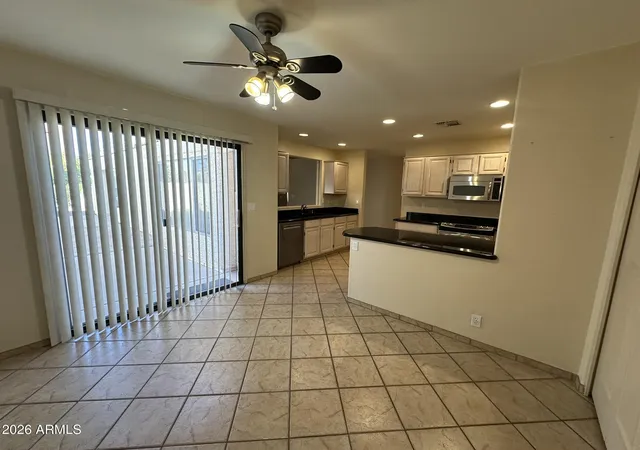 Homes for sale in Fountain Hills, AZ | 14462 N Sherwood Dr #B, Fountain Hills, AZ 85268 | MLS# 7047938