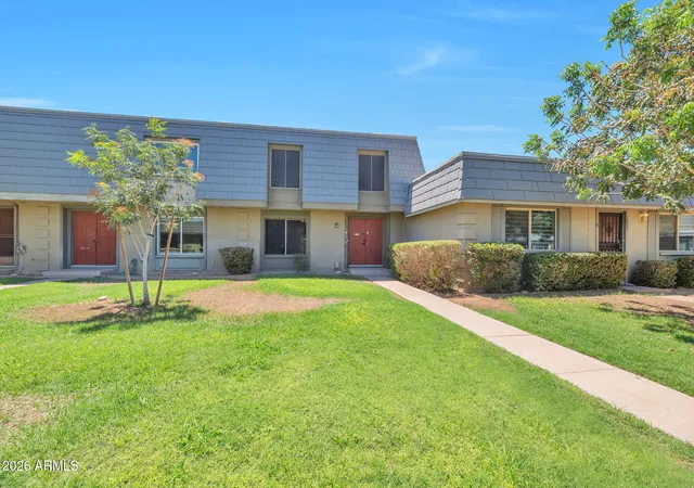 Photo 1 of Sale Pending at 2025 W Elm St, Phoenix, AZ 85015 | MLS# 7053417 | Listing updated on 2026-09-09