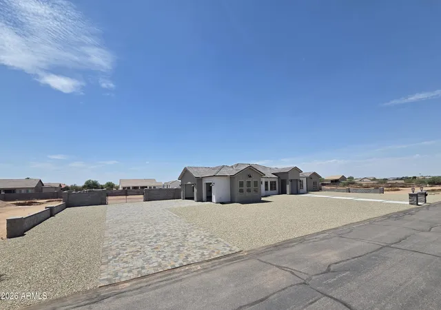 1st image of 6561 W Palomino Wy, Coolidge, AZ 85128 | MLS# 7048315