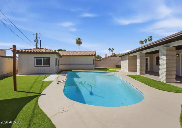 3rd image of 2515 S Palm Dr, Tempe, AZ 85282 | MLS# 7048134