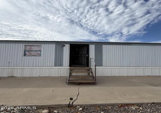 Homes for sale in Phoenix, AZ | 303 E South Mountain Ave #49, Phoenix, AZ 85042 | MLS# 7048221