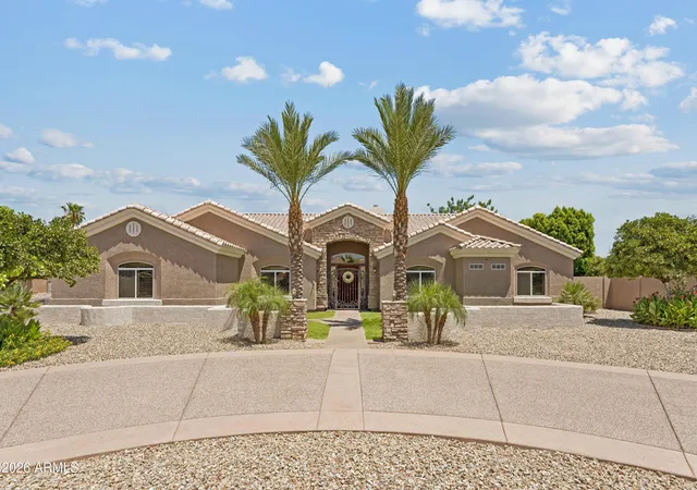 Photo 2 of Single family home for sale at 8452 W Donald Dr, Peoria, AZ 85383 | MLS# 7048626 | Listing updated on 2026-09-02