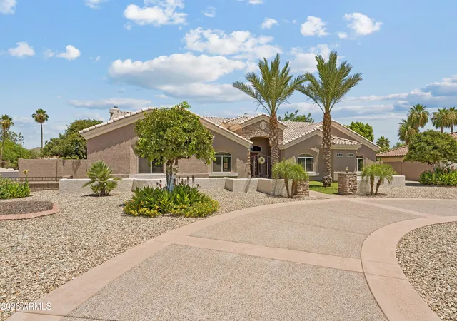 Photo 3 of Single family home for sale at 8452 W Donald Dr, Peoria, AZ 85383 | MLS# 7048626 | Listing updated on 2026-09-02