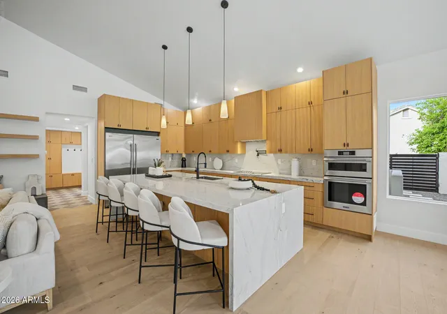 4th image of 1321 W Gardenia Ave, Phoenix, AZ 85021 | MLS# 7051041