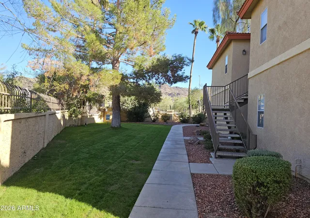 3rd image of 10410 N Cave Creek Rd #1008, Phoenix, AZ 85020 | MLS# 7048611