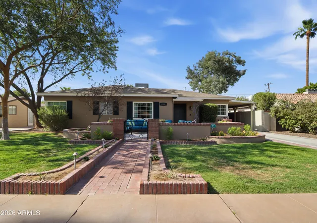 Photo 1 of Single family home for sale at 1322 W Palm Ln, Phoenix, AZ 85007 | MLS# 7053289 | Listing updated on 2026-09-20