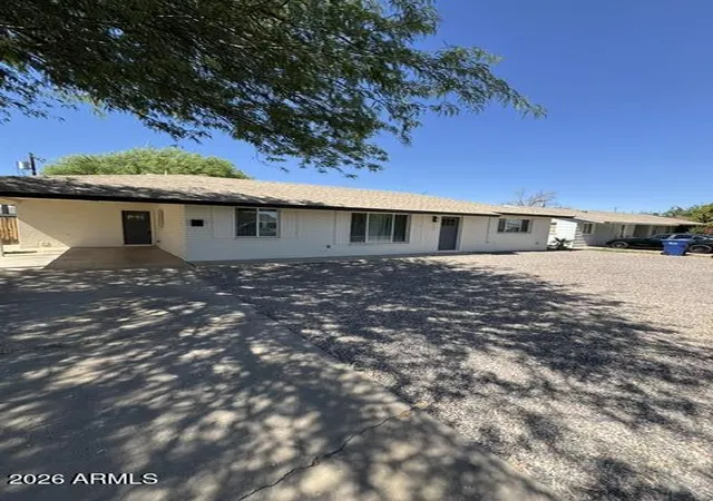 Photo 3 of Single family home for sale at 748 W Del Rio St, Chandler, AZ 85225 | MLS# 7048293 | Listing updated on 2026-09-10