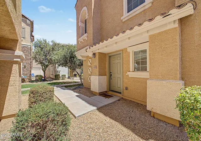 Homes for sale in Gilbert, AZ | 4035 E Windsor Dr, Gilbert, AZ 85296 | MLS# 7048428