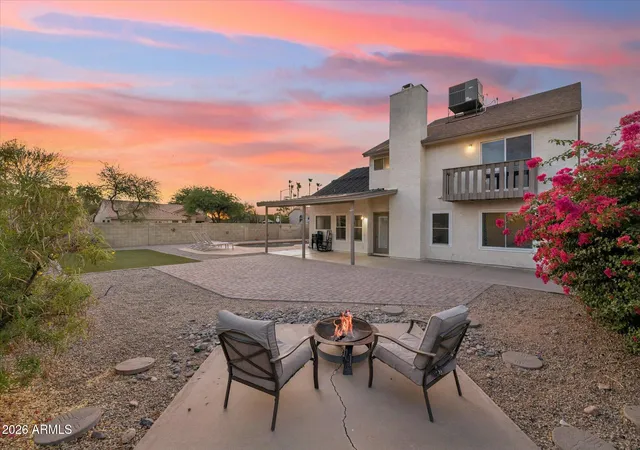 Photo 2 of Single family home for sale at 7233 W Corrine Dr, Peoria, AZ 85381 | MLS# 7050276 | Listing updated on 2026-08-20