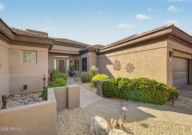 Photo 4 of Single family home for sale at 33430 N 71st Street, Scottsdale, AZ 85266 | MLS# 7048859 | Listing updated on 2026-08-11
