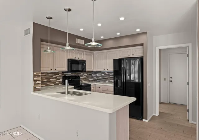 4th image of 14817 W Heritage Dr, Sun City West, AZ 85375 | MLS# 7049400