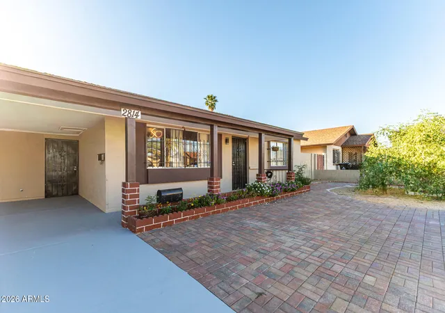 Photo 3 of Single family home for sale at 2814 N 55th Avenue, Phoenix, AZ 85035 | MLS# 7048368 | Listing updated on 2026-08-11