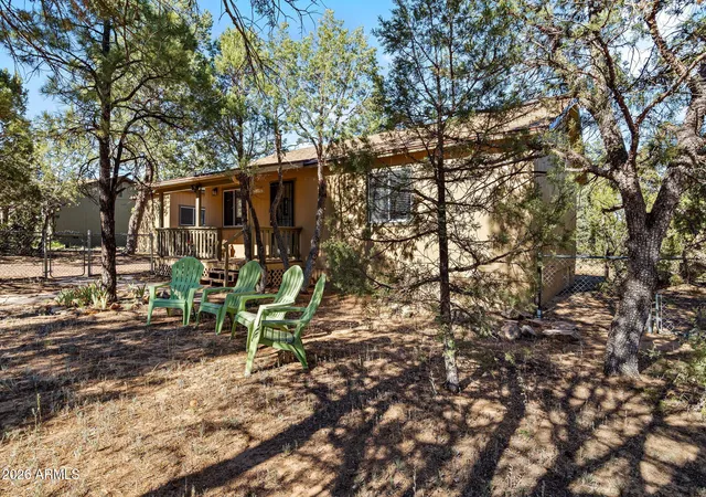 Homes for sale in Overgaard, AZ | 2927 Wildcat Trl, Overgaard, AZ 85933 | MLS# 7050002