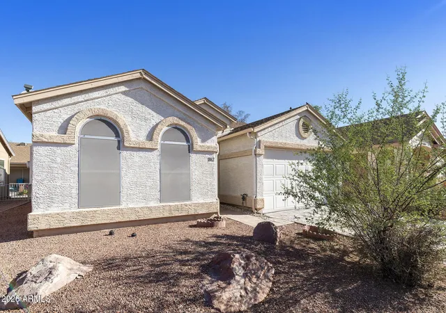 Homes for sale in Chandler, AZ | 1862 E Peach Tree Dr, Chandler, AZ 85249 | MLS# 7050353