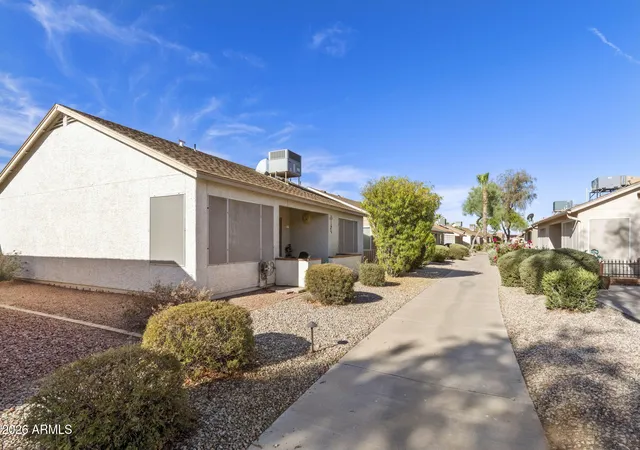 3rd image of 1862 E Peach Tree Dr, Chandler, AZ 85249 | MLS# 7050353