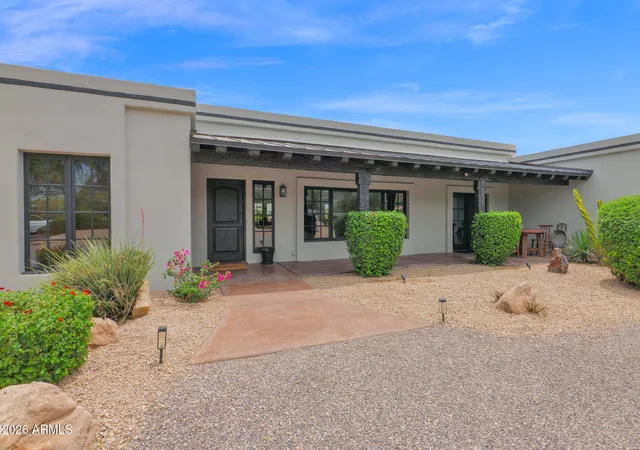 2nd image of 6433 E Badgett Ln, Paradise Valley, AZ 85253 | MLS# 7048716