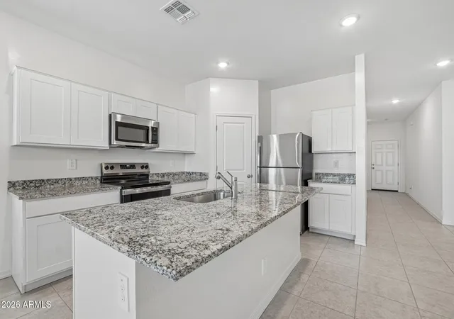 4th image of 10078 W Devonshire Ave, Phoenix, AZ 85037 | MLS# 7048550