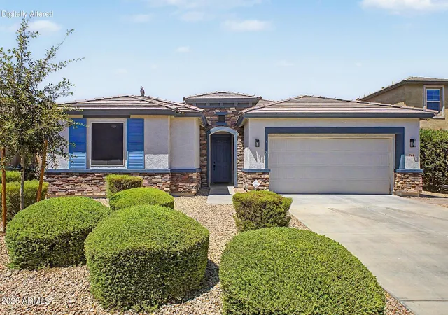 3rd image of 744 W Desert Hollow Dr, San Tan Valley, AZ 85143 | MLS# 7049130