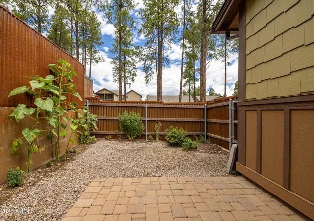 Homes for sale in Flagstaff, AZ | 2526 W Josselyn Dr, Flagstaff, AZ 86001 | MLS# 7049098
