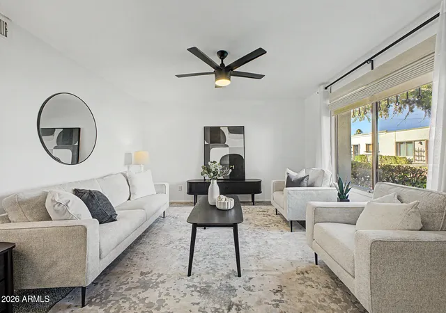Photo 2 of Sale Pending at 5865 E Thomas Rd, Scottsdale, AZ 85251 | MLS# 7048754 | Listing updated on 2026-09-17