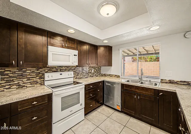 Photo 2 of Sale Pending at 11413 N 56th Avenue, Glendale, AZ 85304 | MLS# 7050163 | Listing updated on 2026-09-17