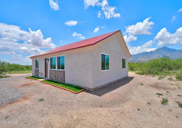 Homes for sale in Hereford, AZ | 7923 E Bloomfield Rd, Hereford, AZ 85615 | MLS# 7049756