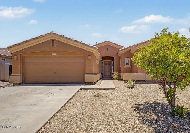 2nd image of 17767 W Desert View Ln, Goodyear, AZ 85338 | MLS# 7049845