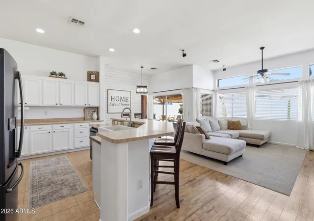 Photo 3 of Sale Pending at 7329 N 82nd Avenue, Glendale, AZ 85303 | MLS# 7049342 | Listing updated on 2026-07-29