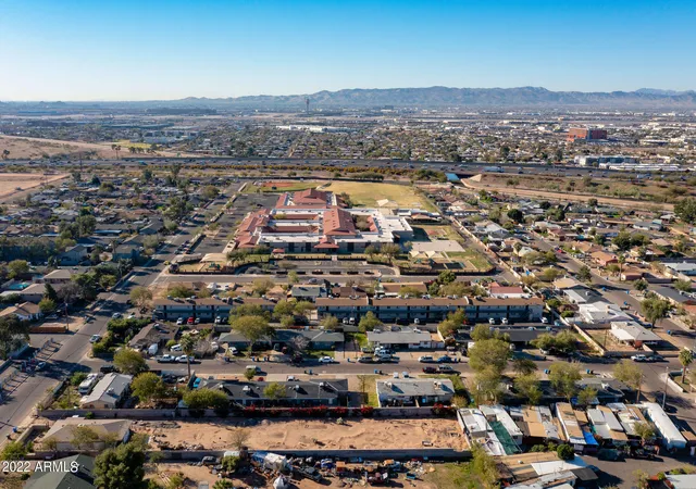 Photo 3 of Townhouse for sale at 1412 N 35th Street, Phoenix, AZ 85008 | MLS# 7048772 | Listing updated on 2026-08-25