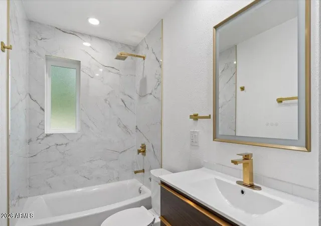 3rd image of 3707 E Amelia Ave, Phoenix, AZ 85018 | MLS# 7049115