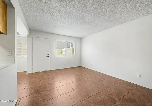Homes for sale in Glendale, AZ | 4733 W Bethany Heights Dr, Glendale, AZ 85301 | MLS# 7048830