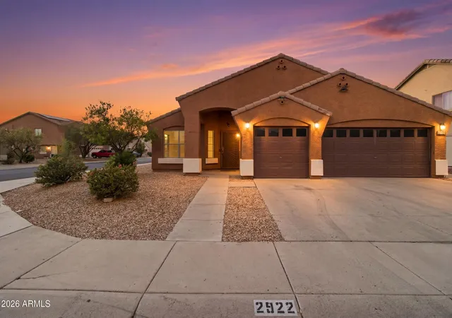 Photo 1 of Sale Pending at 2922 W Dunbar Dr, Phoenix, AZ 85041 | MLS# 7051545 | Listing updated on 2026-09-18
