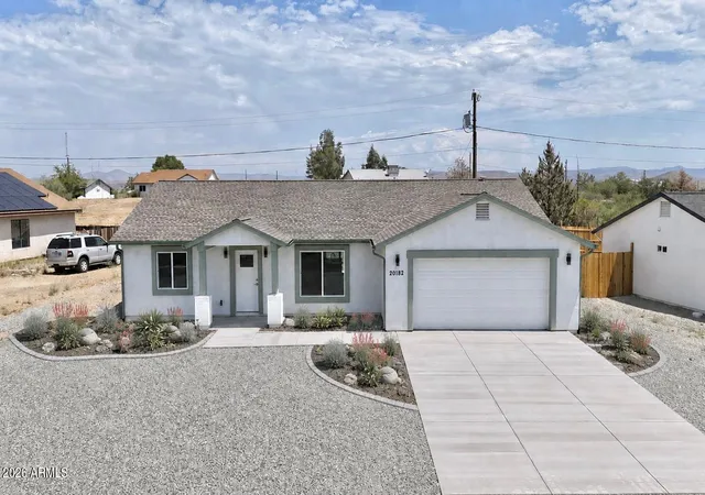 Photo 2 of Single family home for sale at 20182 E Mesa Verde Rd, Mayer, AZ 86333 | MLS# 7048937 | Listing updated on 2026-07-30