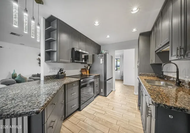 2nd image of 3915 E Yucca St, Phoenix, AZ 85028 | MLS# 7049705