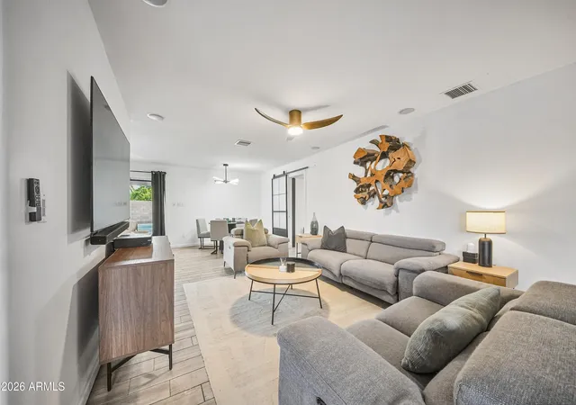 5th image of 3915 E Yucca St, Phoenix, AZ 85028 | MLS# 7049705