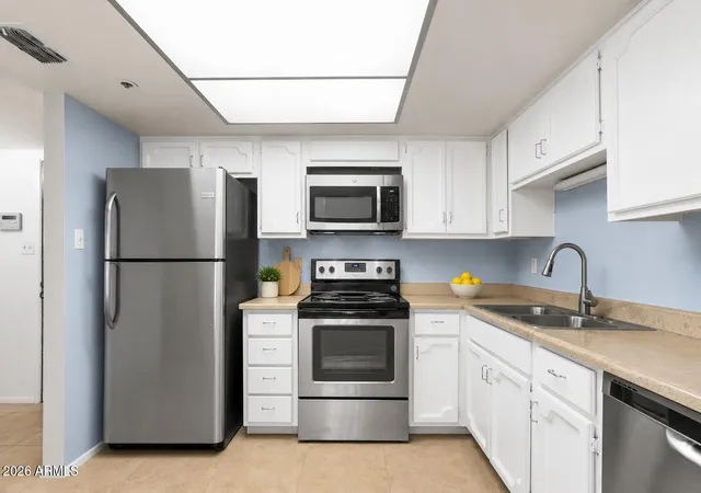 2nd image of 7950 E Camelback Rd #205, Scottsdale, AZ 85251 | MLS# 7049046