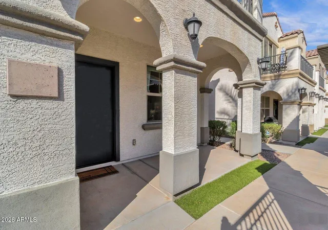 Homes for sale in Gilbert, AZ | 4064 E Pony Ln #105, Gilbert, AZ 85295 | MLS# 7048964